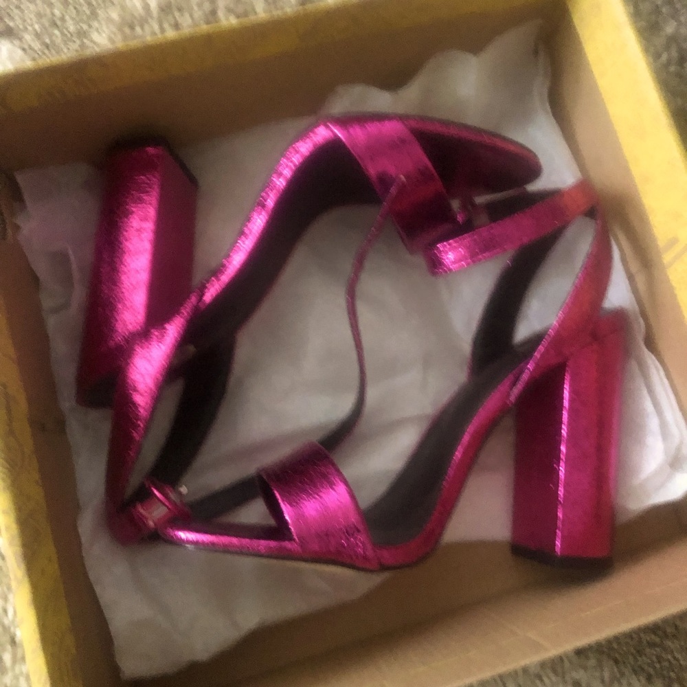 Beautiful fuchsia sandals